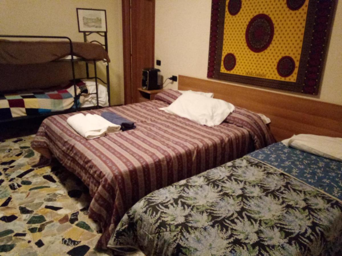 B&B Milano Malpensa 1 Castano Primo Luaran gambar